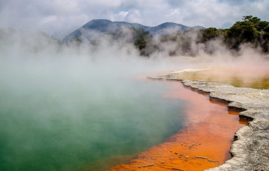 Rotorua, Wai-O-Tapu & Taupo Full Day Private Tour